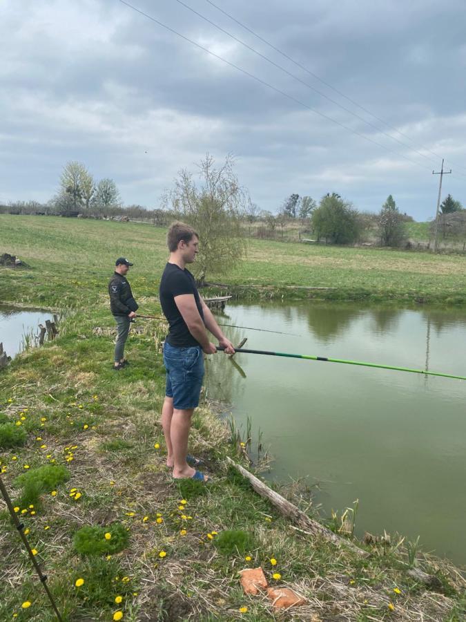 Agroturystyka Nad Jeziorem Silickim Ilinscy Silice Exteriör bild
